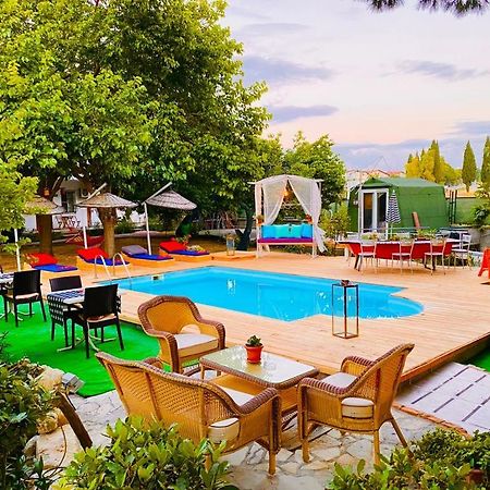 Mursel Garden Hotel Kusadasi Bagian luar foto