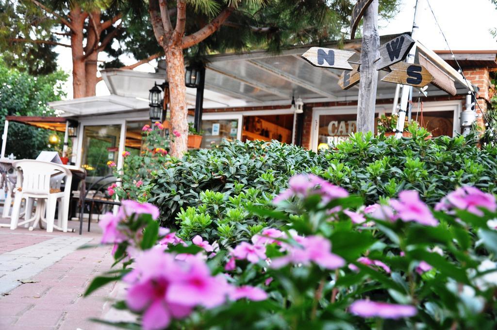 Mursel Garden Hotel Kusadasi Bagian luar foto