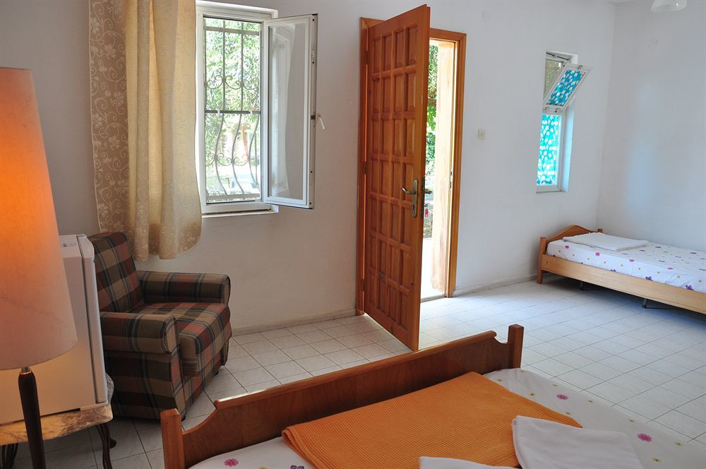 Mursel Garden Hotel Kusadasi Bagian luar foto