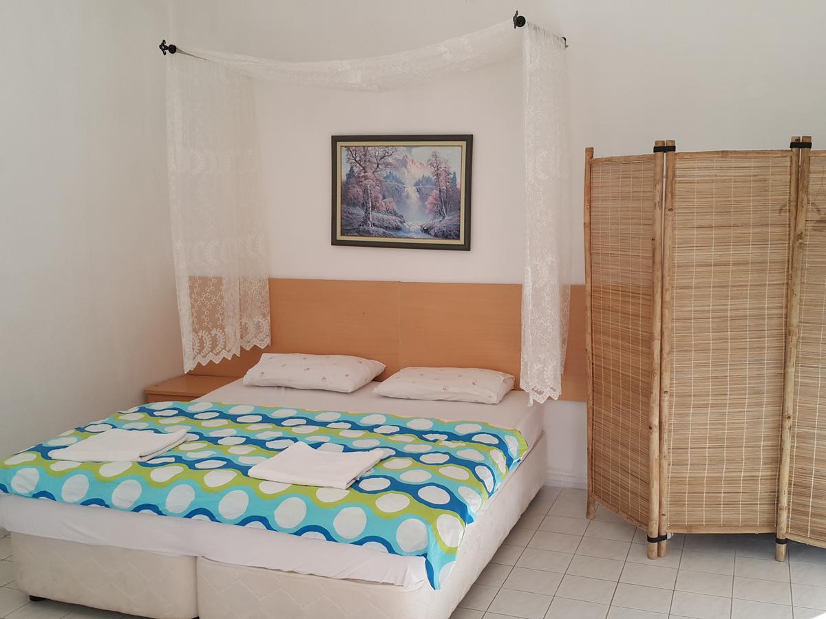 Mursel Garden Hotel Kusadasi Bagian luar foto