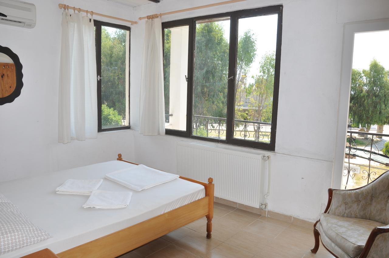 Mursel Garden Hotel Kusadasi Bagian luar foto